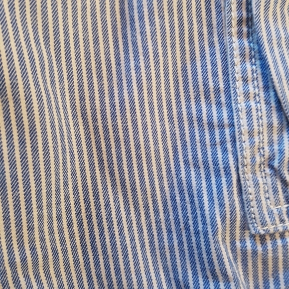 GAP boys size 10 railroad stripe blue & white cargo shorts, New - Picture 4 of 5